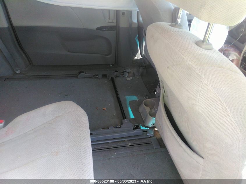 2013 TOYOTA SIENNA LE - 5TDKK3DCXDS359285