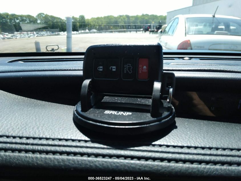 2015 TOYOTA HIGHLANDER LIMITED - 5TDYKRFH0FS043838