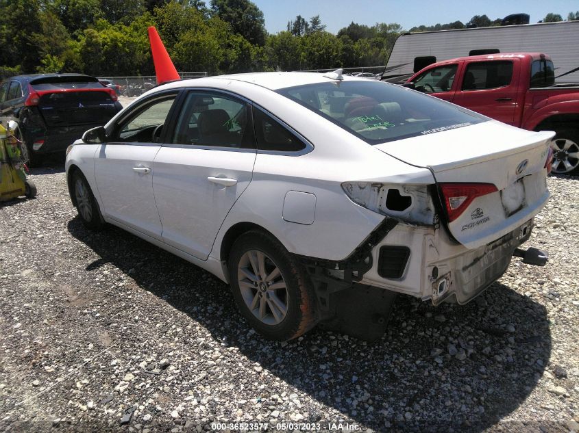 2015 HYUNDAI SONATA 2.4L SE - 5NPE24AF2FH182600