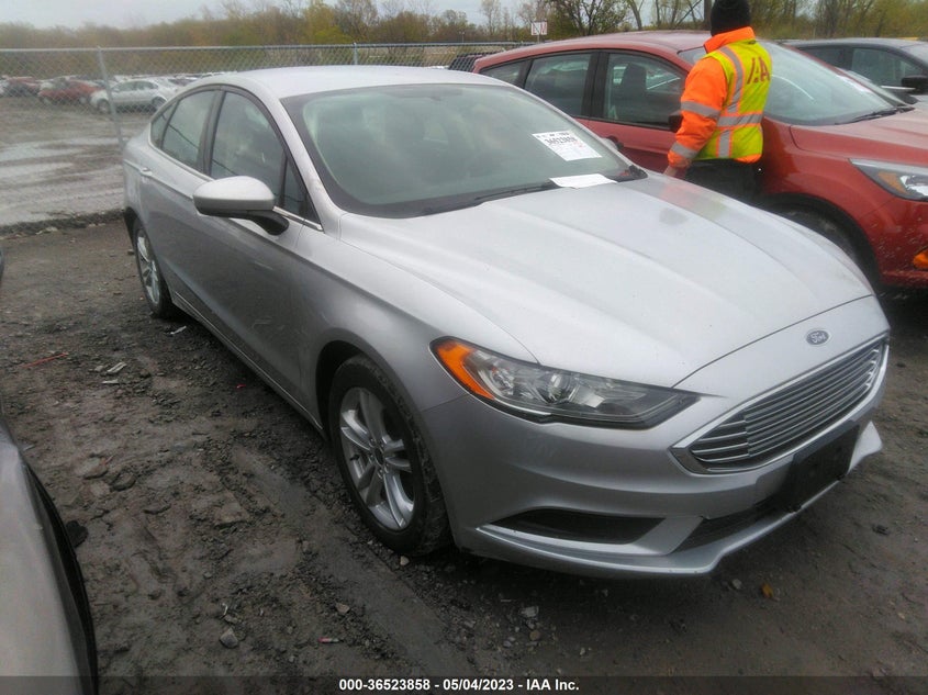 VIN 3FA6P0HD3JR130651 2018 FORD FUSION SE