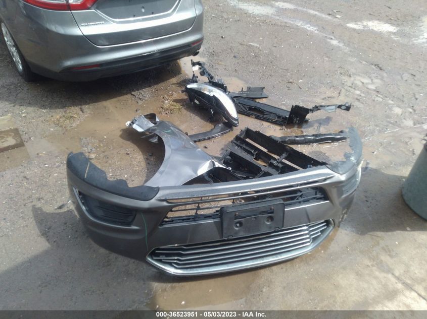 2013 FORD FUSION S - 3FA6P0G77DR257015
