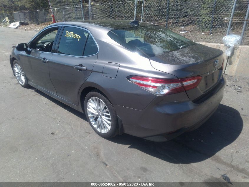 2018 TOYOTA CAMRY LE/SE/XLE/L - 4T1B11HK5JU041313