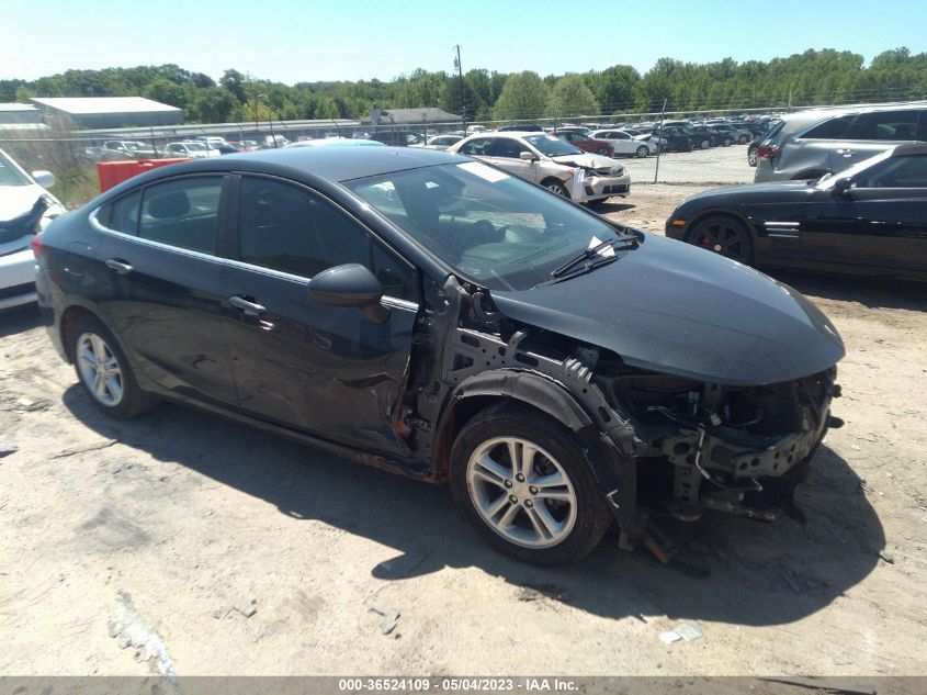 2018 CHEVROLET CRUZE LT - 1G1BE5SM3J7124076