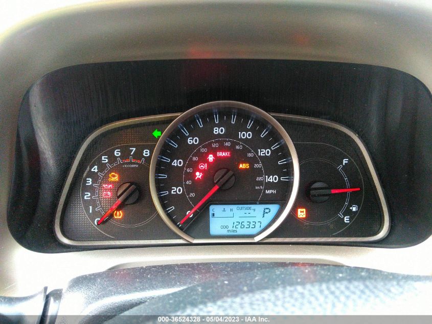 2015 TOYOTA RAV4 XLE - JTMWFREV6FD079953