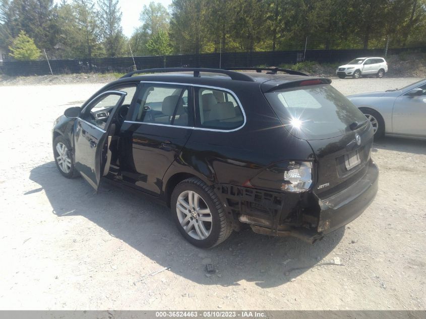 2013 VOLKSWAGEN JETTA SPORTWAGEN TDI - 3VWML7AJ6DM612759