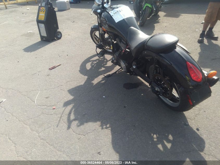 2013 VICTORY MOTORCYCLES VEGAS 8-BALL - 5VPGA36N9D3016087