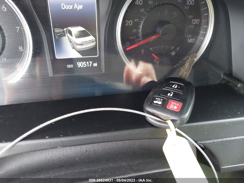 2017 TOYOTA CAMRY XLE - 4T1BF1FK6HU433912