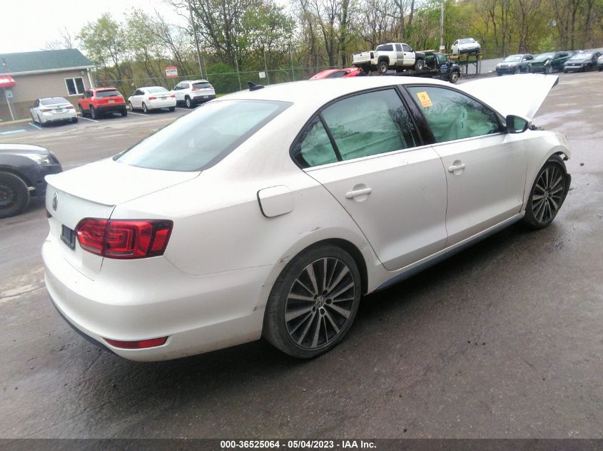 2014 VOLKSWAGEN JETTA SEDAN GLI - 3VW4T7AJ9EM231649