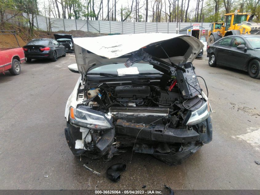 2014 VOLKSWAGEN JETTA SEDAN GLI - 3VW4T7AJ9EM231649