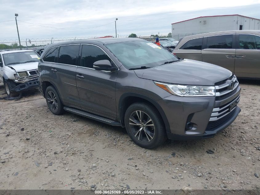 2018 TOYOTA HIGHLANDER LE PLUS - 5TDBZRFH9JS877231