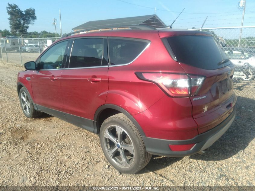 2017 FORD ESCAPE SE - 1FMCU0GD3HUE05313