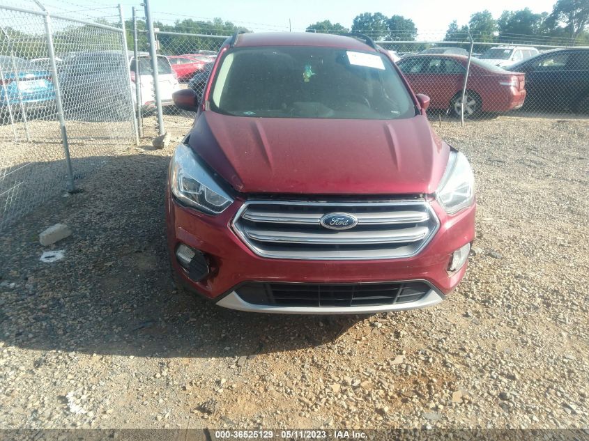 2017 FORD ESCAPE SE - 1FMCU0GD3HUE05313