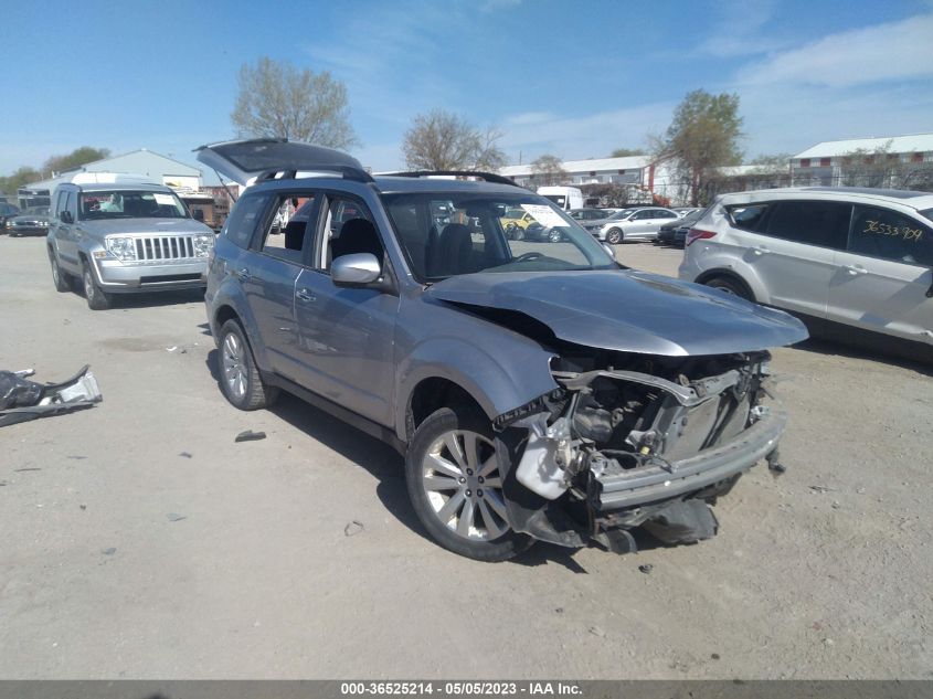 2013 SUBARU FORESTER 2.5X PREMIUM - JF2SHADC1DH418636