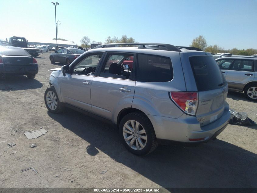2013 SUBARU FORESTER 2.5X PREMIUM - JF2SHADC1DH418636