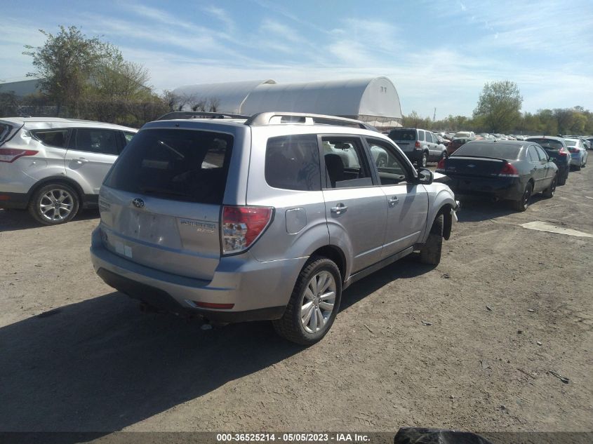 2013 SUBARU FORESTER 2.5X PREMIUM - JF2SHADC1DH418636