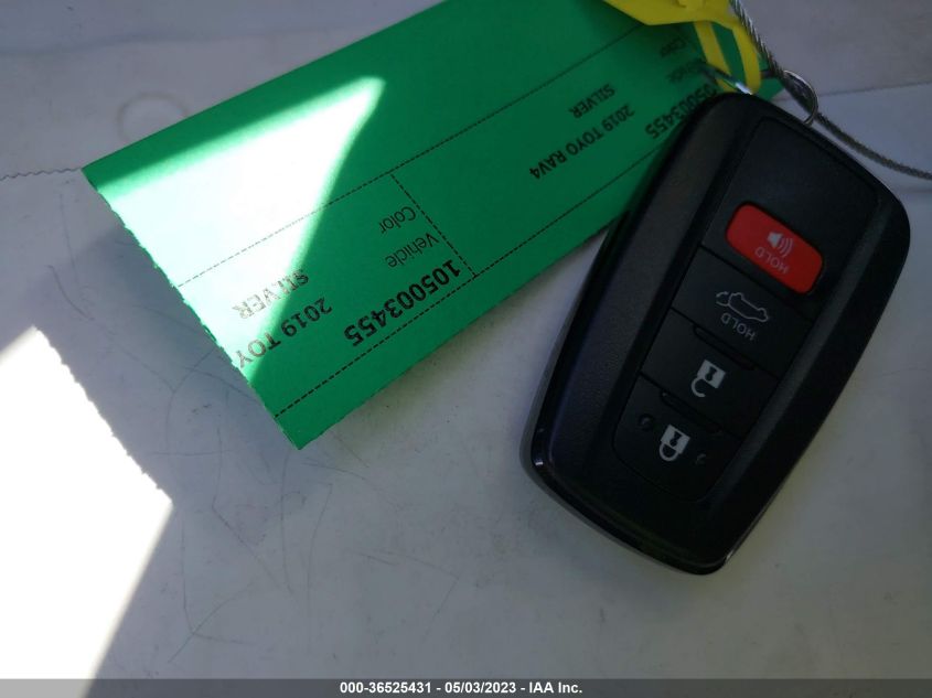 2019 TOYOTA RAV4 HYBRID XLE - JTMRWRFV8KD505292
