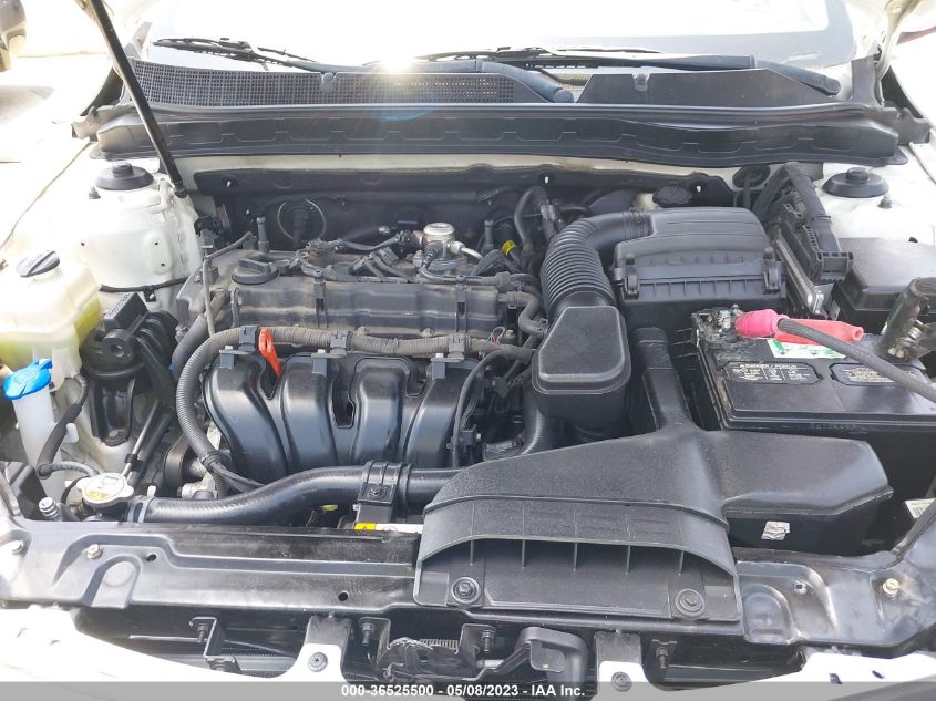 2015 KIA OPTIMA LX - KNAGM4A78F5658714