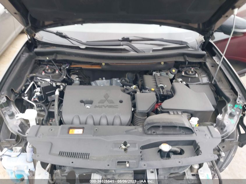 2018 MITSUBISHI OUTLANDER SE/SEL/LE - JA4AD3A35JZ051729
