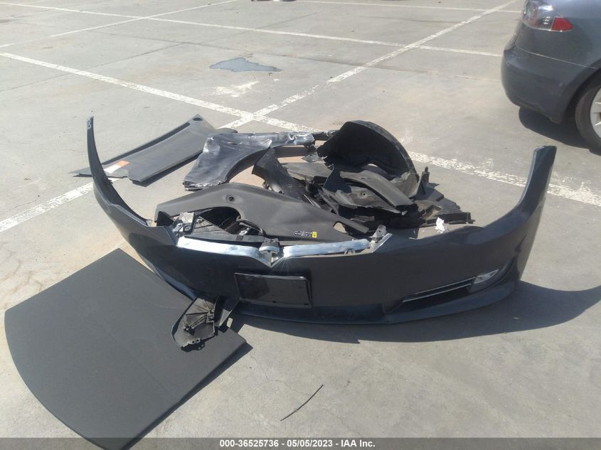 2018 TESLA MODEL S 75D/100D/P100D - 5YJSA1E29JF247803