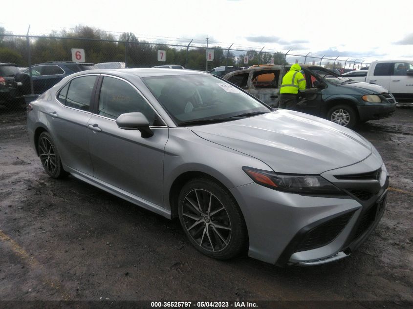 2022 TOYOTA CAMRY SE - 4T1G11AK2NU648548