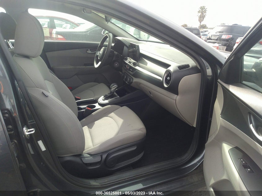 VIN 3KPF24AD4ME299258 2021 KIA FORTE LXS