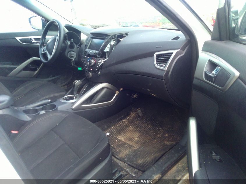 2013 HYUNDAI VELOSTER W/BLACK INT - KMHTC6AD4DU166847