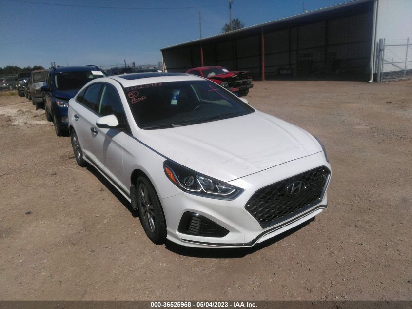 2018 HYUNDAI SONATA SPORT - 5NPE34AF8JH697610