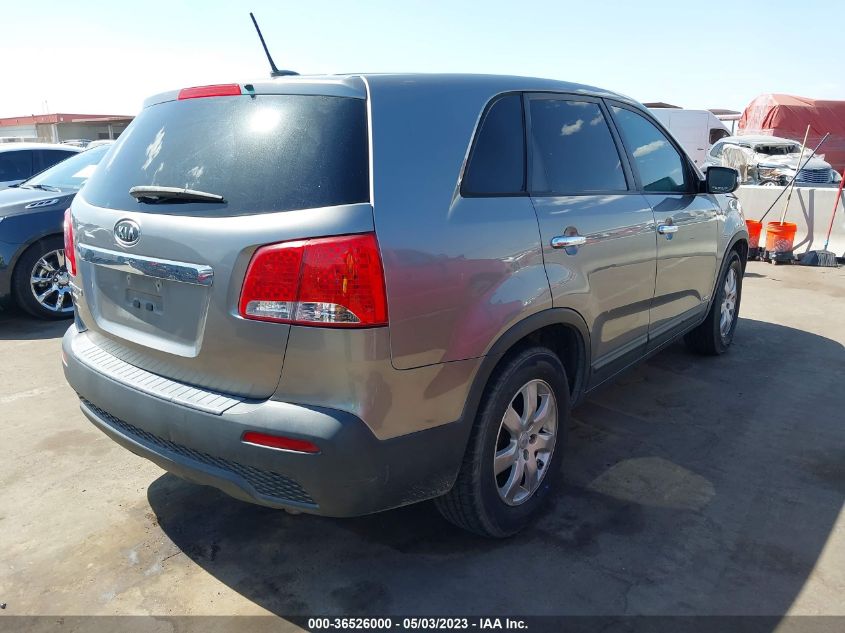 2013 KIA SORENTO LX - 5XYKTCA65DG418560