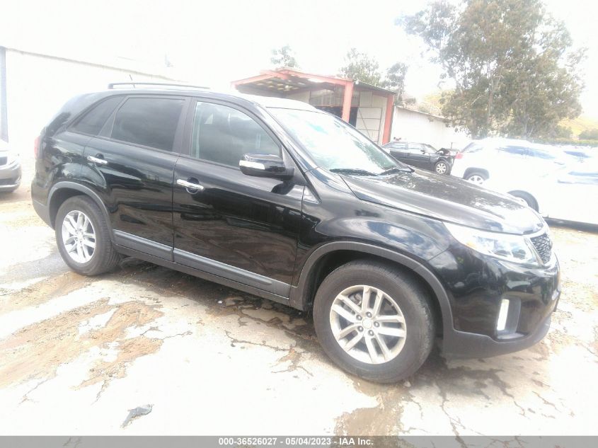 2015 KIA SORENTO LX - 5XYKT4A6XFG627107