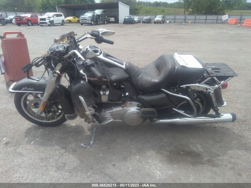 2019 HARLEY-DAVIDSON FLHTK 1HD1KEF19KB621657