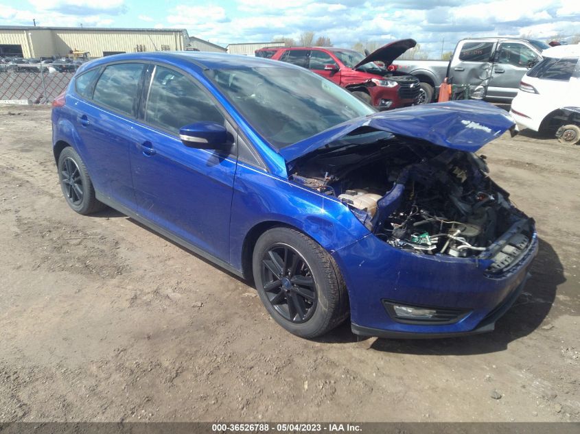 2015 FORD FOCUS SE - 1FADP3K24FL230330