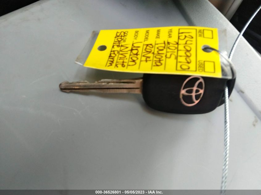 2015 TOYOTA RAV4 LE - JTMZFREVXFJ040054