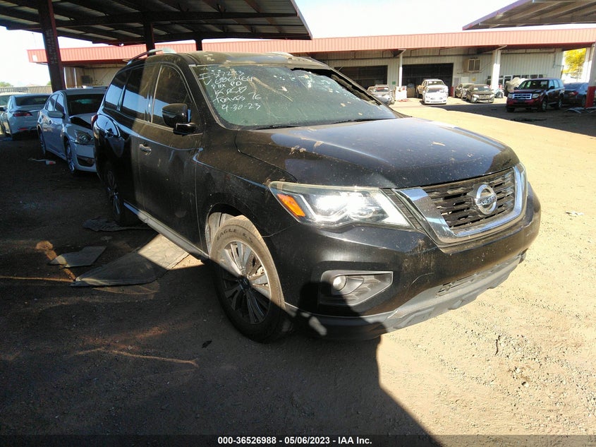 VIN 5N1DR2MN8HC686464 2017 NISSAN PATHFINDER SV