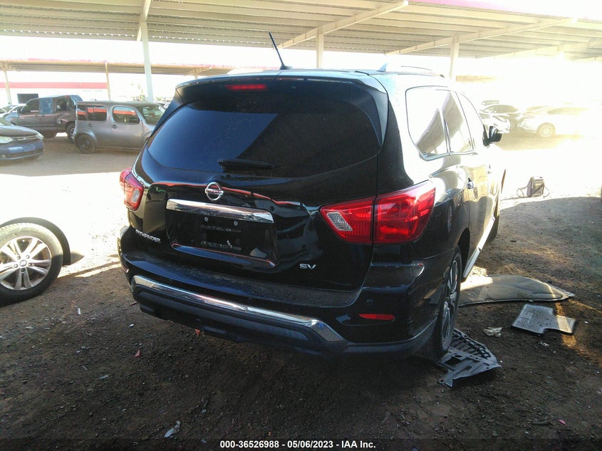 VIN 5N1DR2MN8HC686464 2017 NISSAN PATHFINDER SV