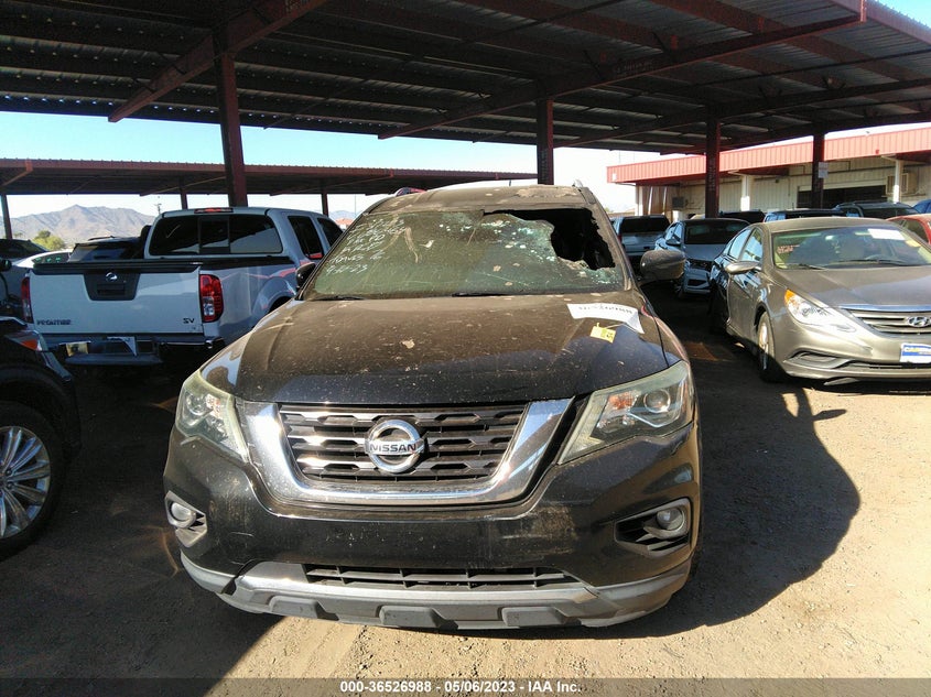 VIN 5N1DR2MN8HC686464 2017 NISSAN PATHFINDER SV