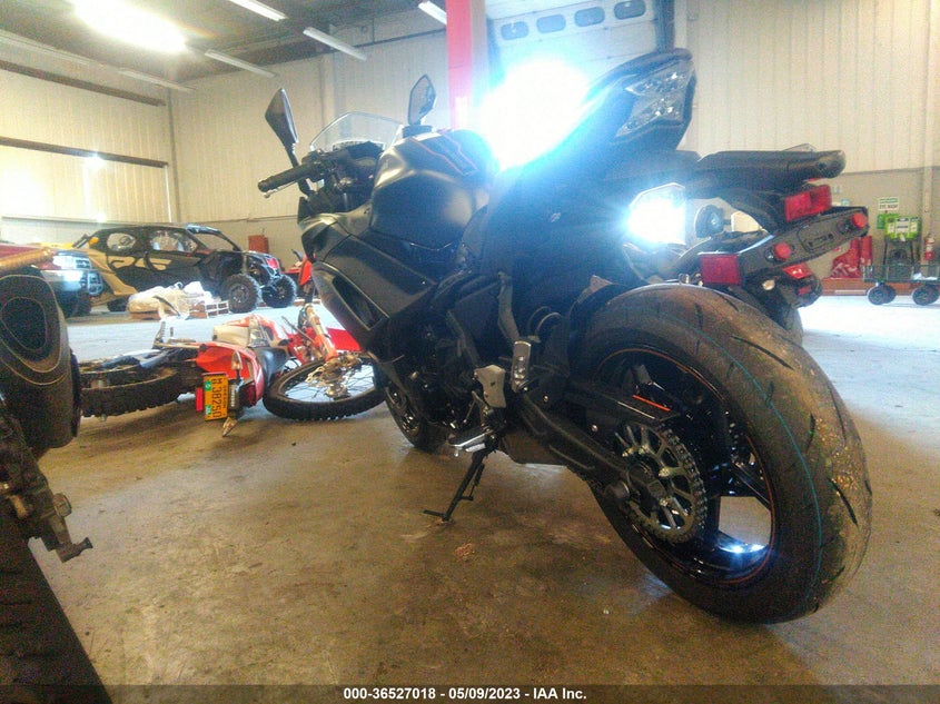 VIN ML5EXER12PDA89466 2023 KAWASAKI EX650 R