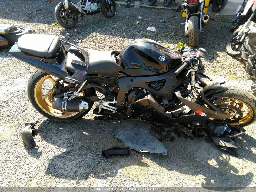 2009 YAMAHA YZFR6 S - JYARJ06EX9A041391
