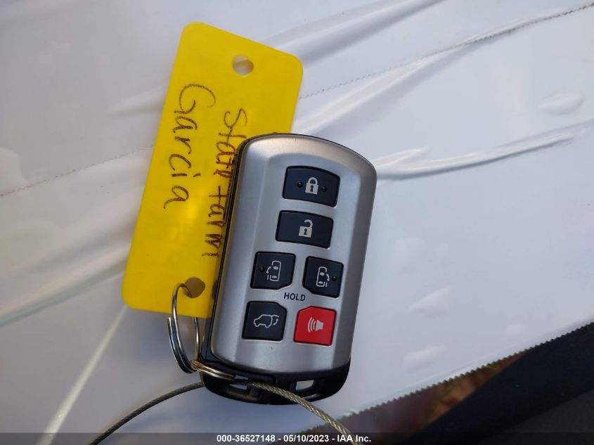 2017 TOYOTA SIENNA XLE AUTO ACCESS - 5TDYZ3DC5HS803085