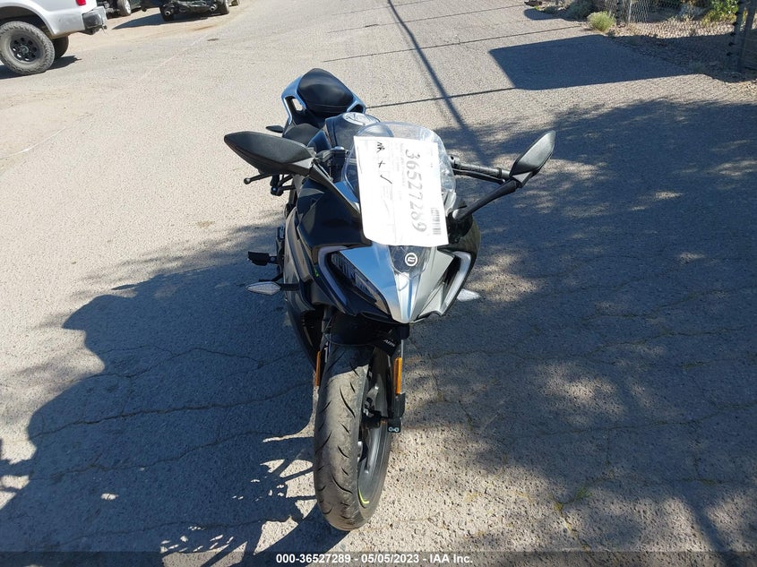 VIN LCEPDPL33N6001262 2022 CF MOTO CF300