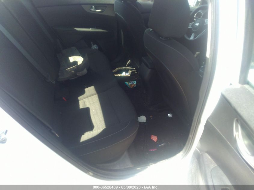 2021 KIA FORTE LXS - 3KPF24AD1ME282157