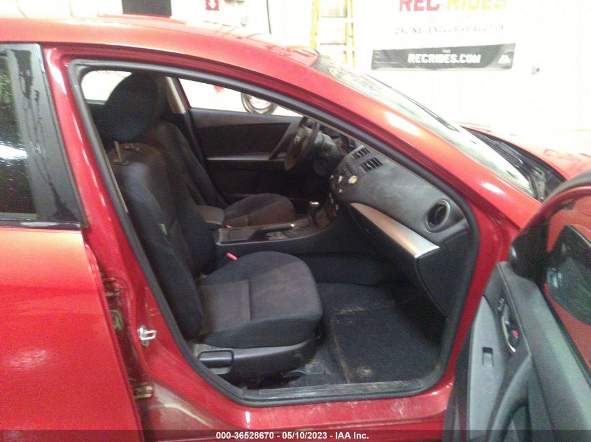 2013 MAZDA MAZDA3 I TOURING - JM1BL1L80D1705873