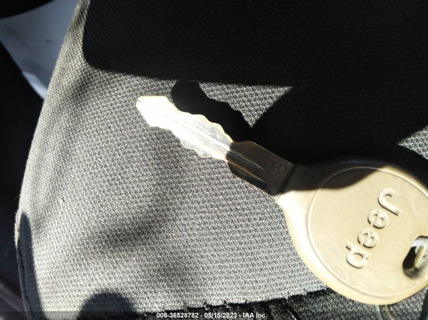 2017 JEEP WRANGLER UNLIMITED SPORT - 1C4BJWDGXHL516473