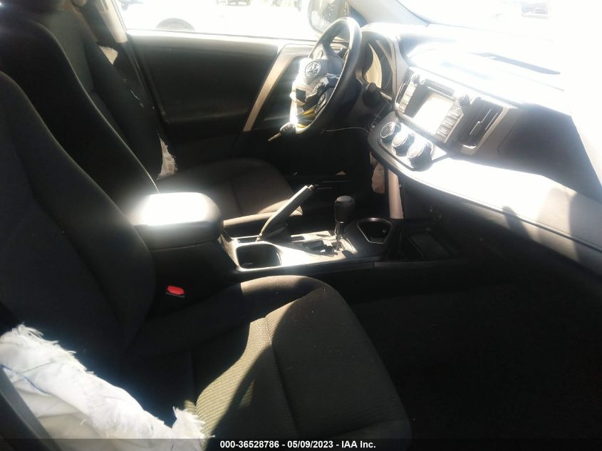 2018 TOYOTA RAV4 LE - JTMBFREV1JJ204429