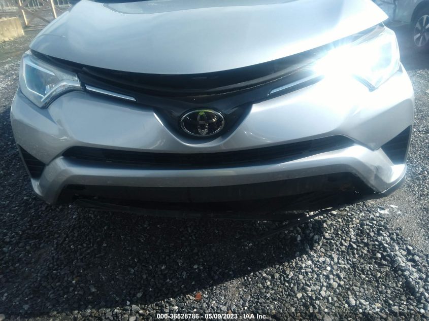 2018 TOYOTA RAV4 LE - JTMBFREV1JJ204429