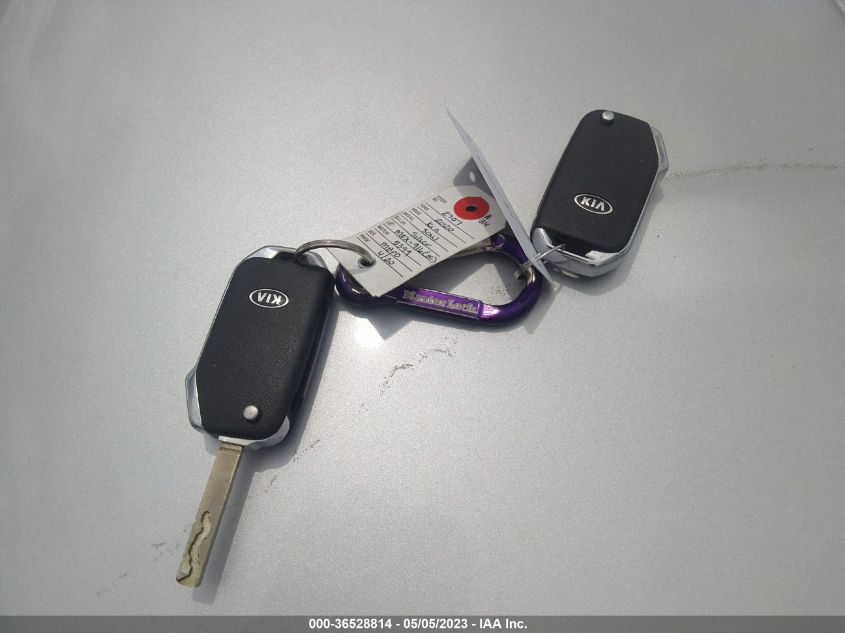 2020 KIA SOUL LX - KNDJ23AU7L7005399