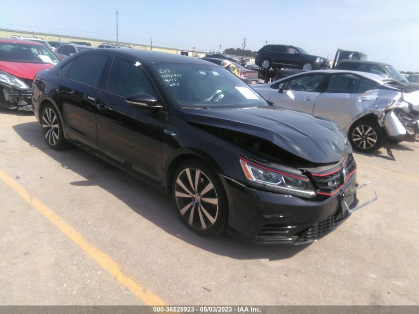 2018 VOLKSWAGEN PASSAT V6 GT - 1VWJM7A32JC032729