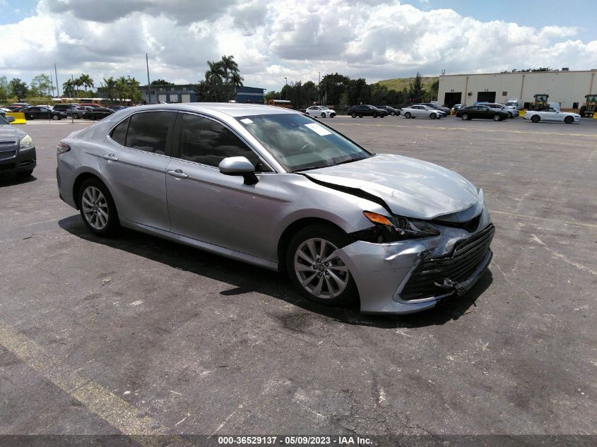 2021 TOYOTA CAMRY LE - 4T1C11AK6MU538566