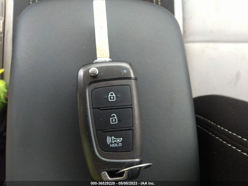 2023 HYUNDAI VENUE SEL - KMHRC8A33PU211634