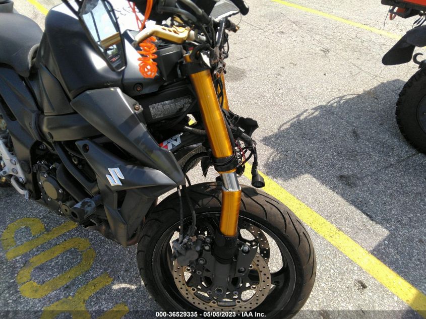 2015 SUZUKI GSX-S750 JS1GR7NA7F2102692