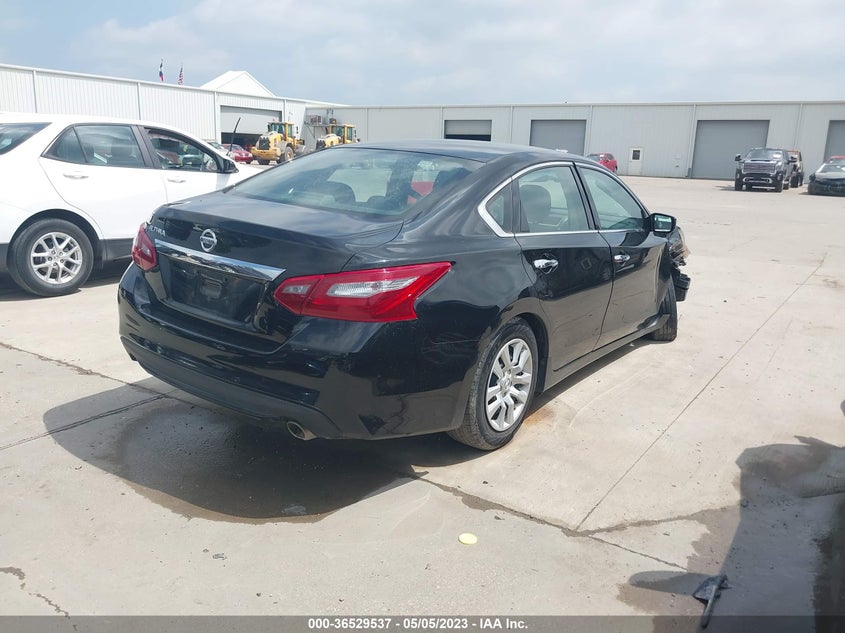 VIN 1N4AL3AP8JC118005 2018 NISSAN ALTIMA 2.5 S